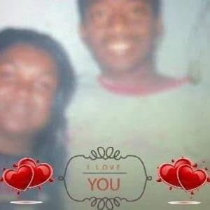 Meet your Posher, Desi